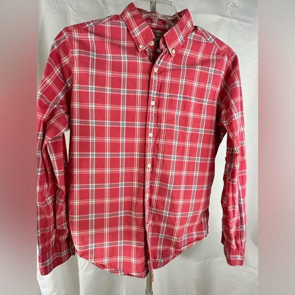 American Eagle Outfitters Other - American Eagle Outfitters 🦅. Size Medium. Classic fit. Long sleeve men’s shirt.